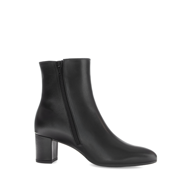 Gabor 75.701.27 Dial Black Leather Ankle Boot