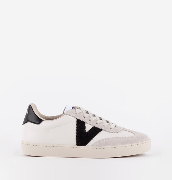 Victoria 1126184 Berlin Negro