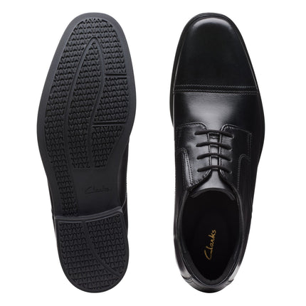 Clarks Howard Cap Black Leather - Wide Width