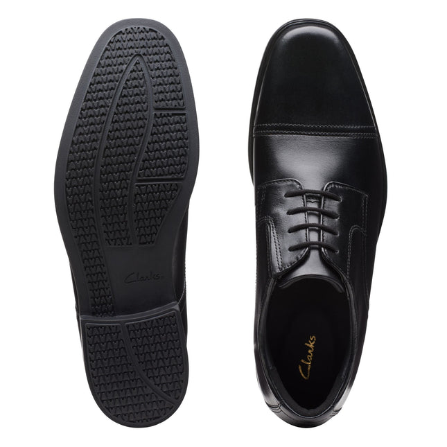 Clarks Howard Cap Black Leather - Wide Width