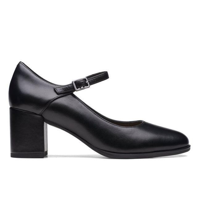 Clarks Freva55 Strap Black Leather