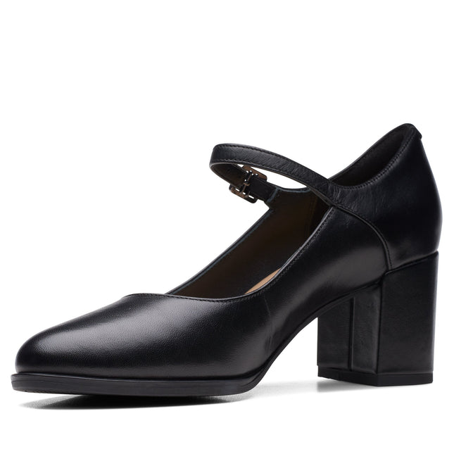 Clarks Freva55 Strap Black Leather