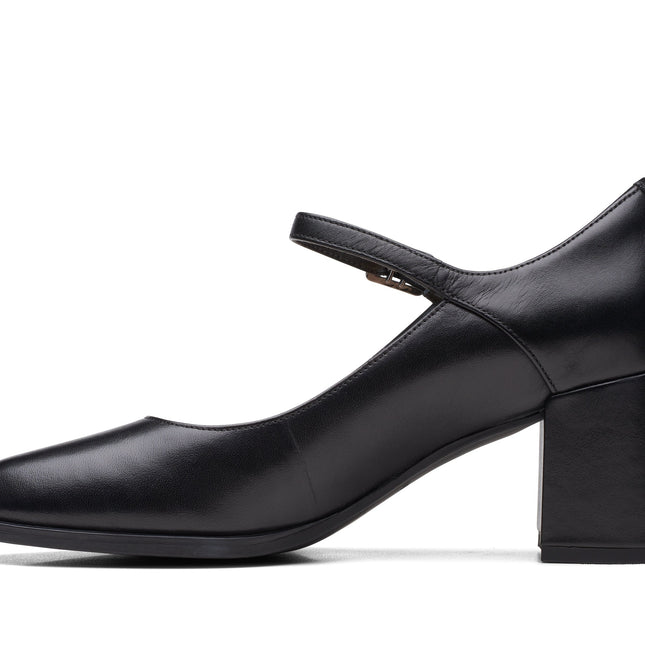 Clarks Freva55 Strap Black Leather