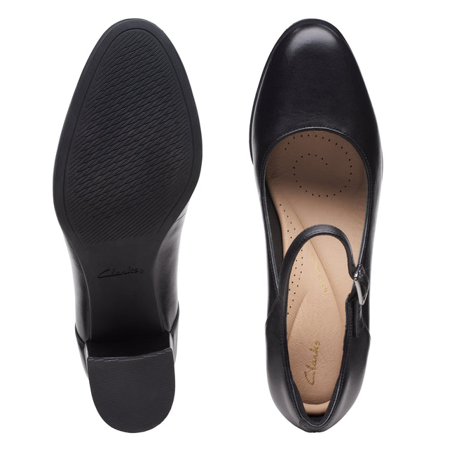 Clarks Freva55 Strap Black Leather