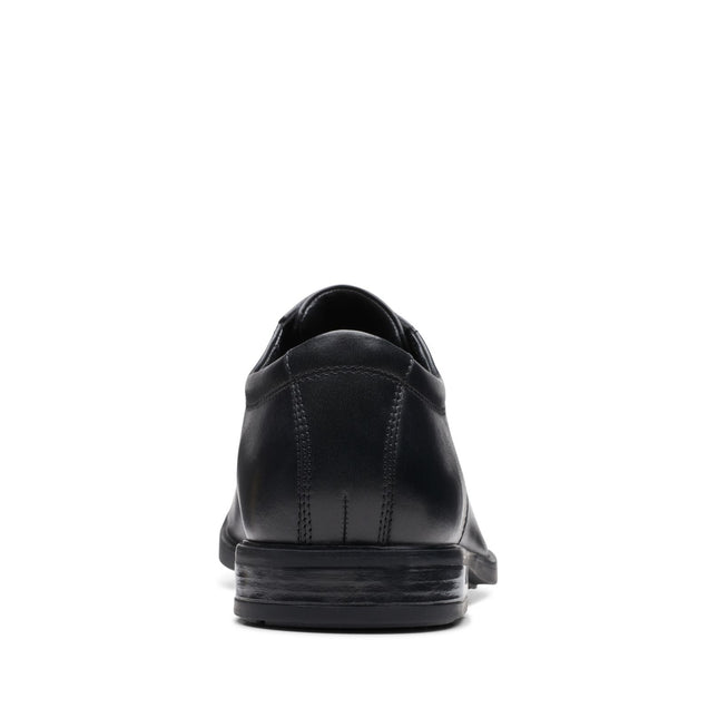 Clarks Howard Over Black Leather - Standard Width
