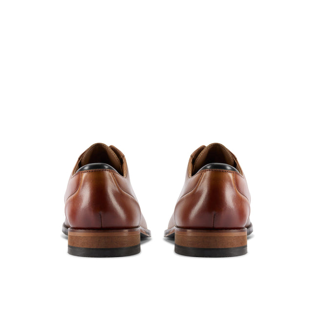 Clarks CraftArlo Lace Tan Leather - Wide Width