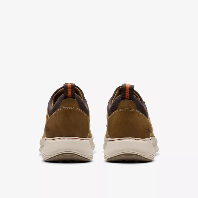 Clarks Motion Trek EZ Dark Tan Leather