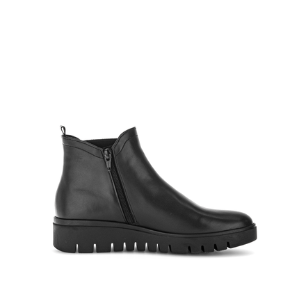 Gabor 72.061.57 Dublin Black Leather Ankle Boot
