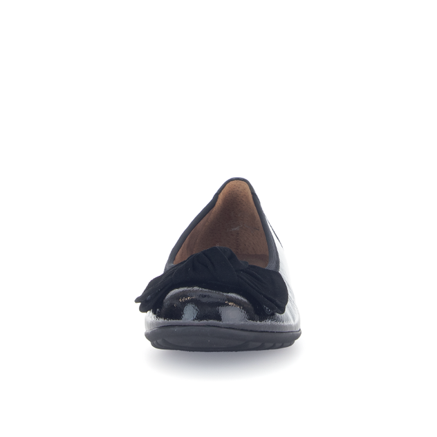 Gabor 72.621.87 Sage Black Patent Flat Pump