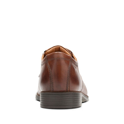 Clarks Tilden Walk Dark Tan Leather