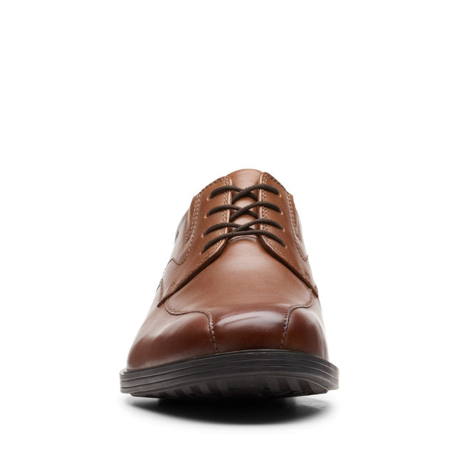 Clarks Whiddon Pace Dark Tan Leather