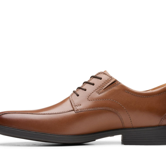 Clarks Whiddon Pace Dark Tan Leather