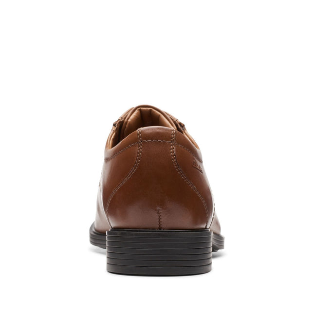 Clarks Whiddon Pace Dark Tan Leather