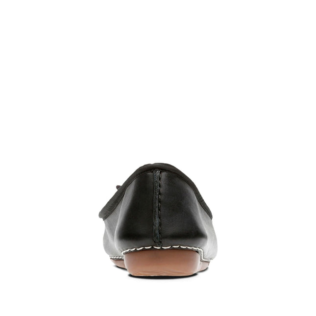 Clarks Freckle Ice Black Leather