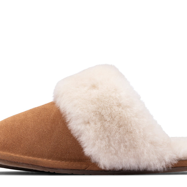 Clarks Warm Lux Tan Suede