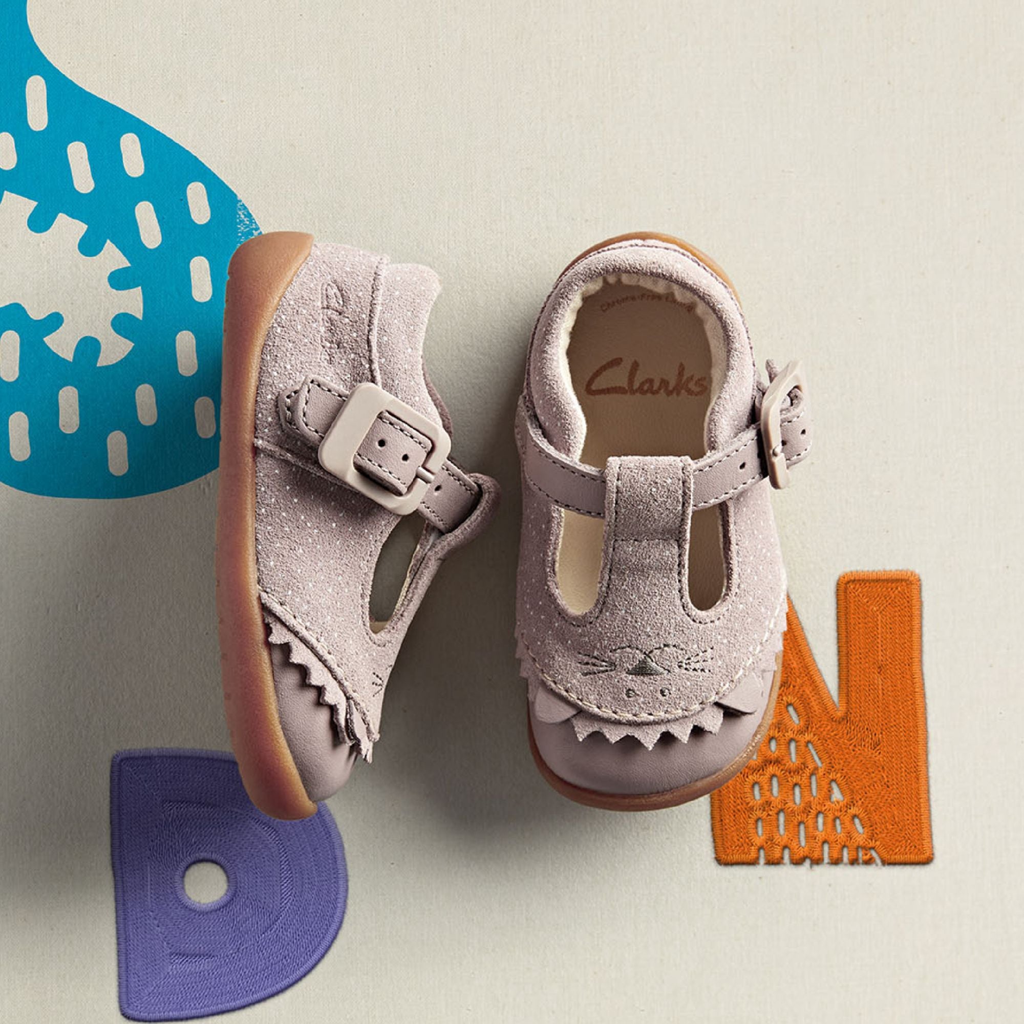 Portico Hilse kombination Clarks Roamer Cub Toddler Pink Suede – Central Shoes - Limerick City &  Kilrush