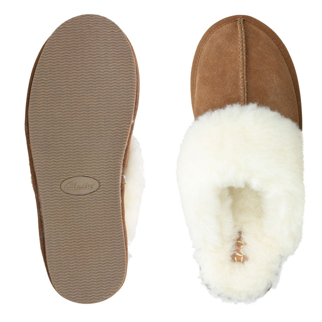 Clarks Warm Lux Tan