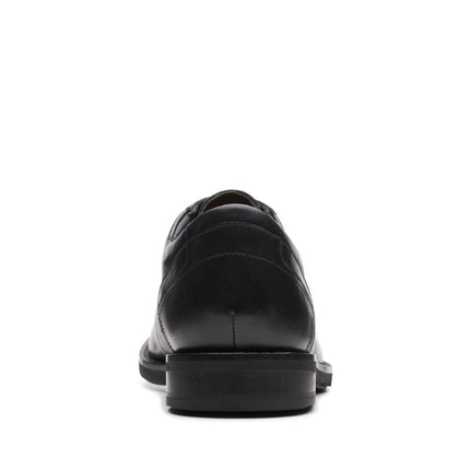 Clarks Un Hugh Lace Black Leather