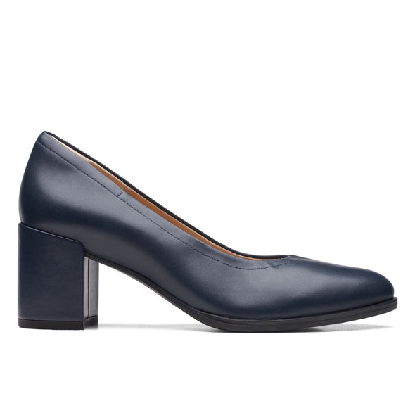 Clarks Freva55 Court Navy Leather