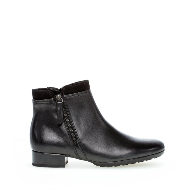 Gabor 72.718.57 Briano Black Leather Ankle Boot
