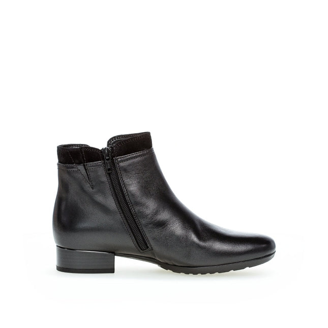 Gabor 72.718.57 Briano Black Leather Ankle Boot