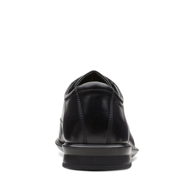 Clarks Bensley Cap Black Leather