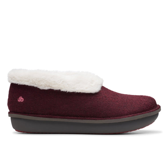 Clarks Step Flow Low Maroon Textile