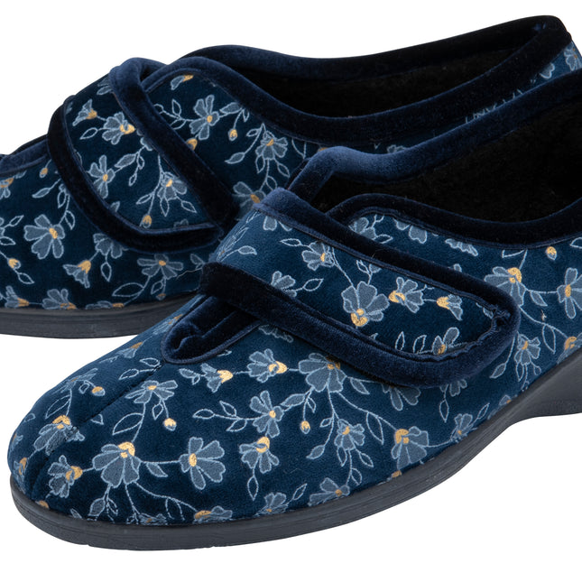Lotus Wilma Blue