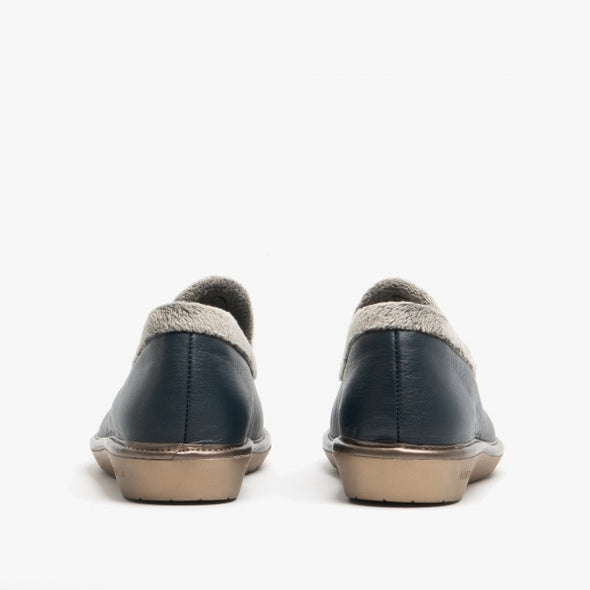 Nordikas 305-O - Navy Leather / Snow-Grey Trim